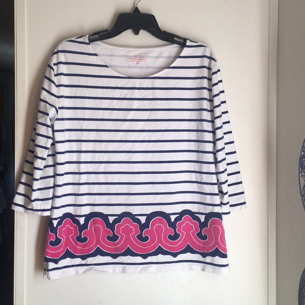 Woman’s Vineyard Vines Shirt